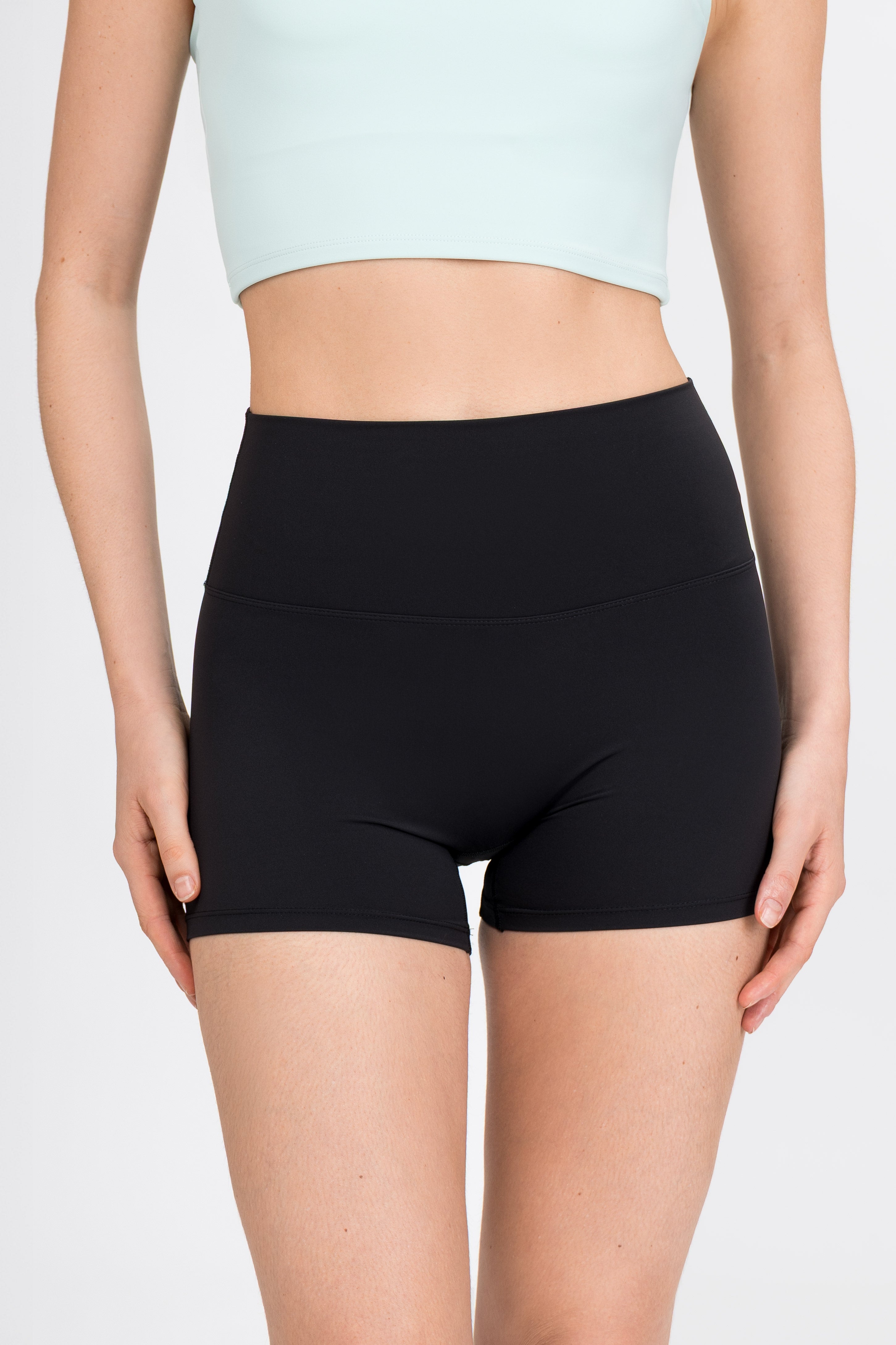 Short Elevate de Pretina Alta | Negro