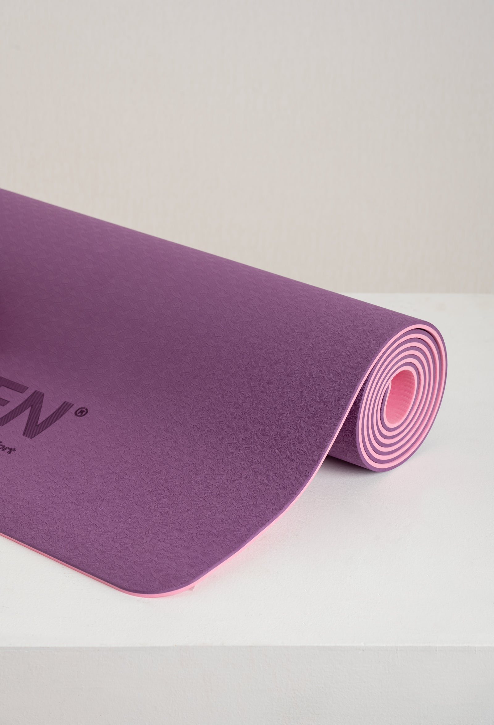 Mat de Yoga Energy - Lila con Rosado